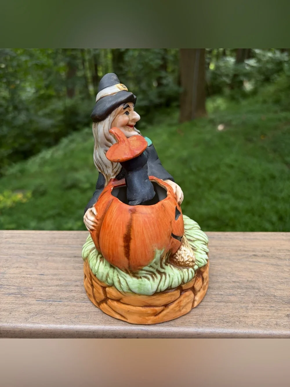 Vintage Ceramic Halloween Witch Jack-O-Lantern Black Cat Music Box Working